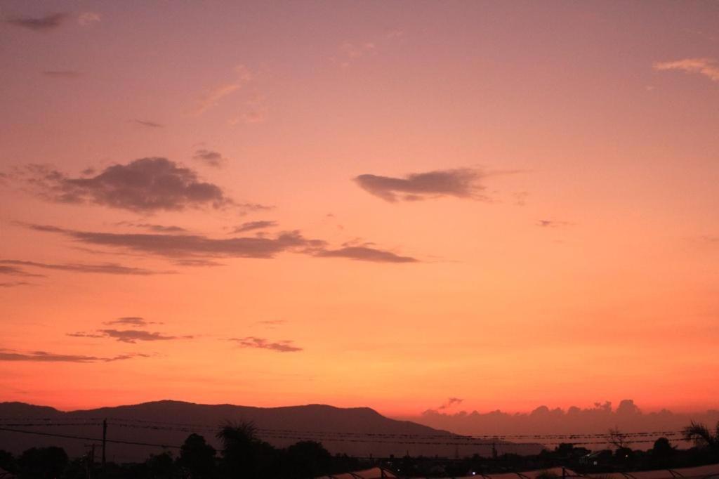 Hotel Celeste Inn Chinauta- Fusagasuga ภายนอก รูปภาพ